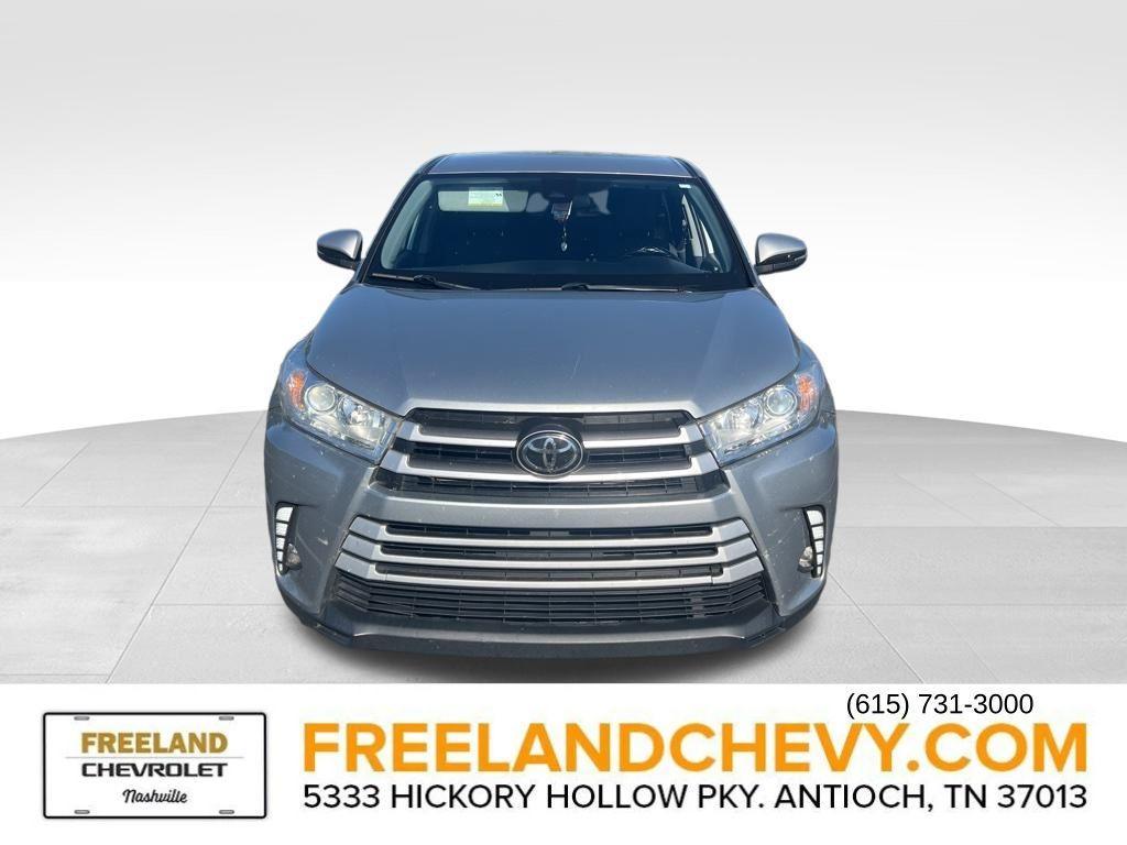 used 2019 Toyota Highlander car, priced at $21,777