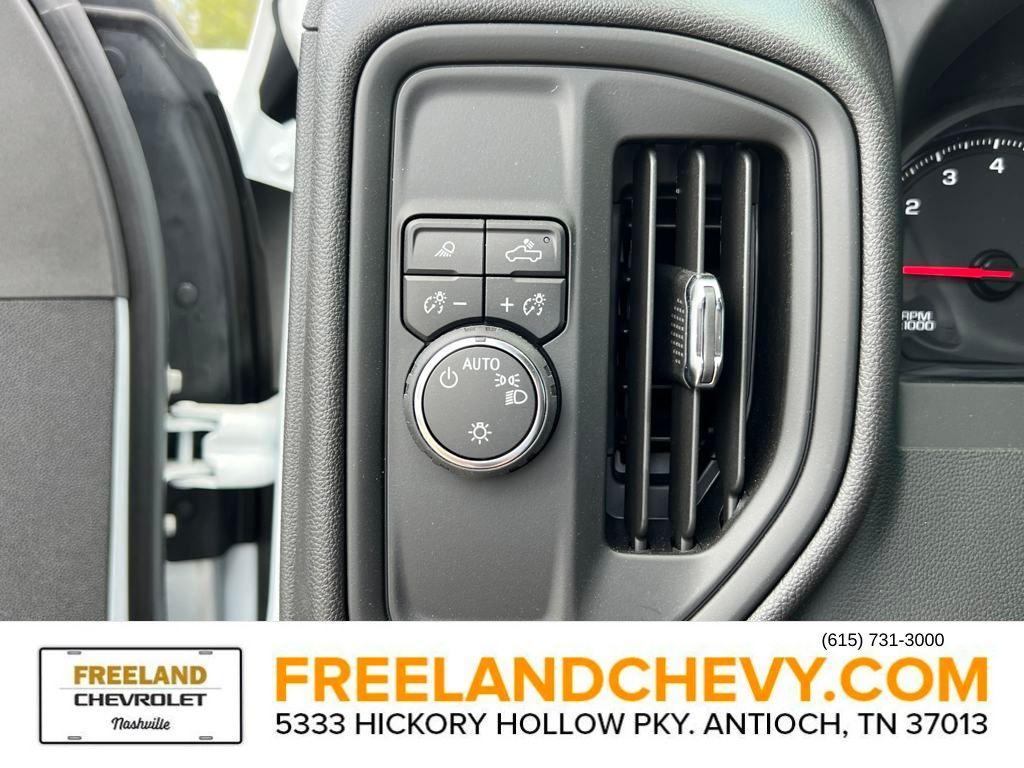 new 2024 Chevrolet Silverado 2500 car, priced at $52,726