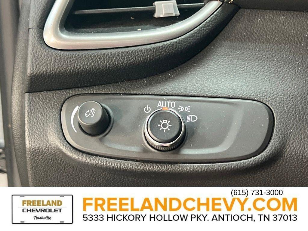 used 2022 Chevrolet Trax car, priced at $17,309