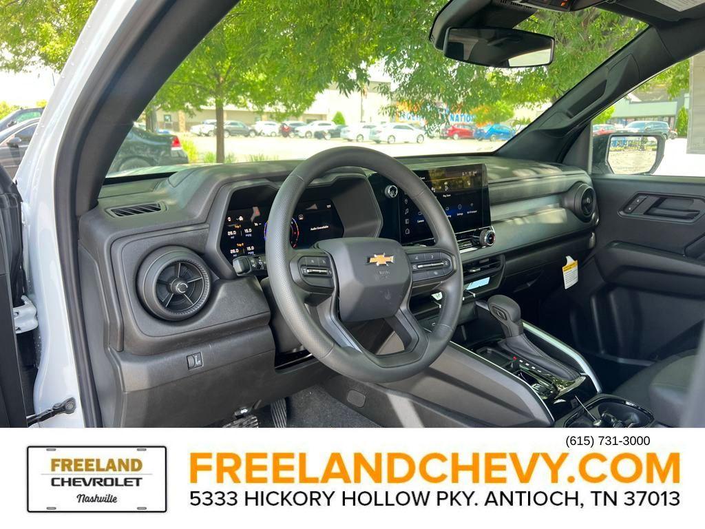 new 2025 Chevrolet Colorado car, priced at $31,928