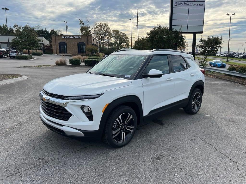 new 2025 Chevrolet TrailBlazer car, priced at $28,942