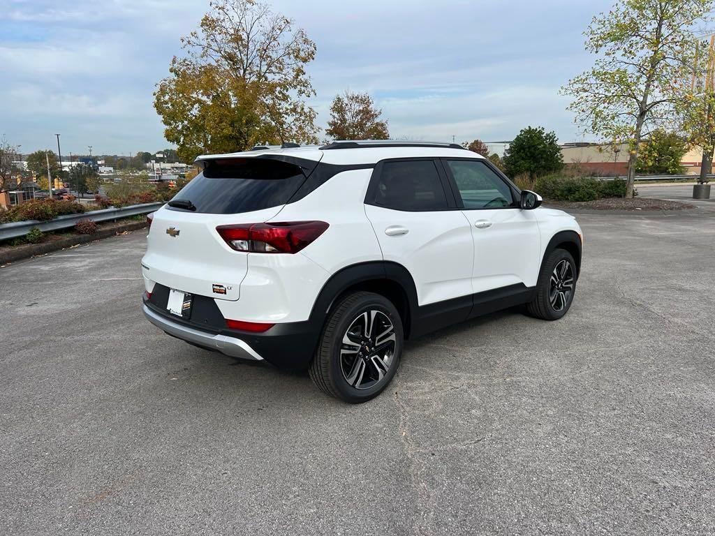 new 2025 Chevrolet TrailBlazer car, priced at $28,942