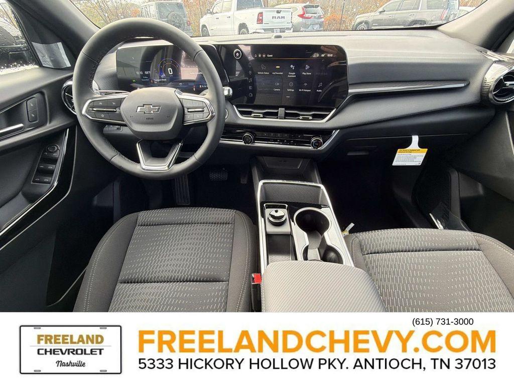 new 2026 Chevrolet Equinox car, priced at $33,540