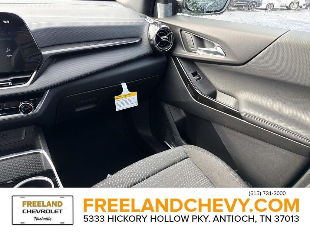 new 2026 Chevrolet Equinox car, priced at $33,540