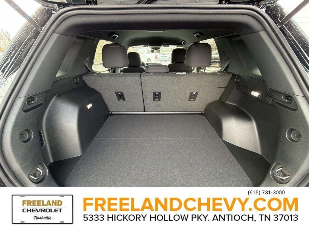 new 2026 Chevrolet Equinox car, priced at $33,540