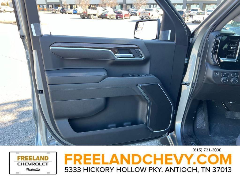 new 2025 Chevrolet Silverado 1500 car, priced at $58,045