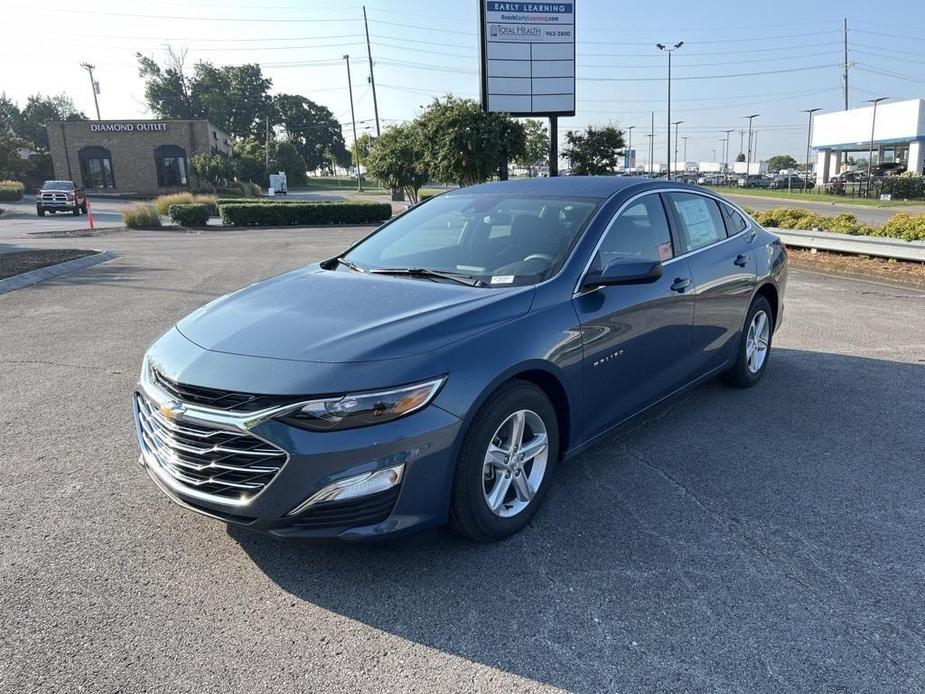 new 2025 Chevrolet Malibu car, priced at $24,735