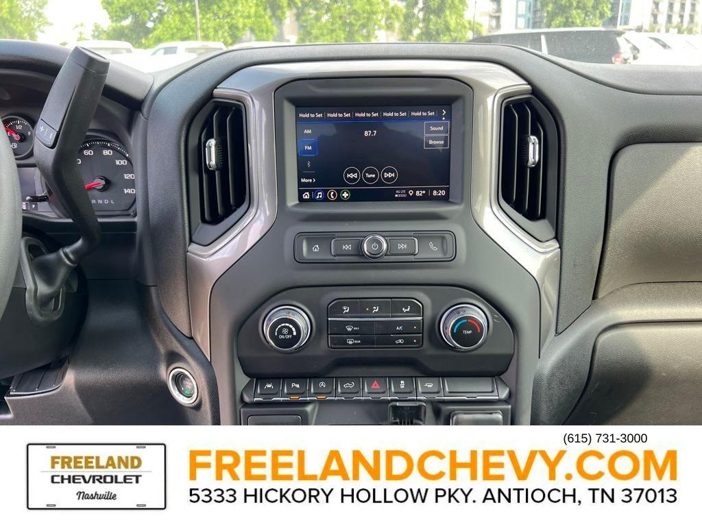 new 2025 Chevrolet Silverado 1500 car, priced at $43,220