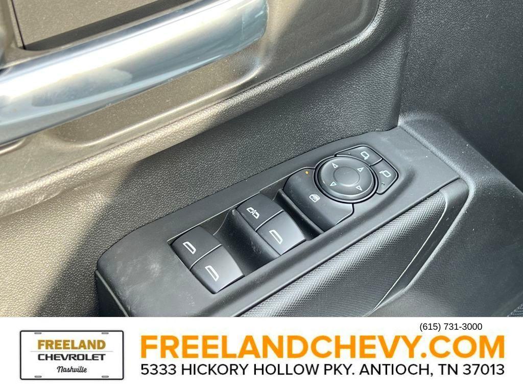 new 2025 Chevrolet Silverado 1500 car, priced at $43,220