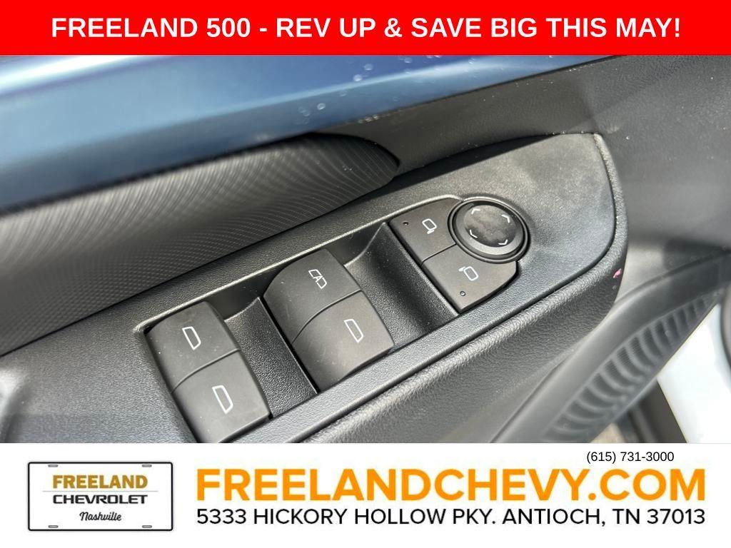 new 2025 Chevrolet Equinox EV car, priced at $44,190