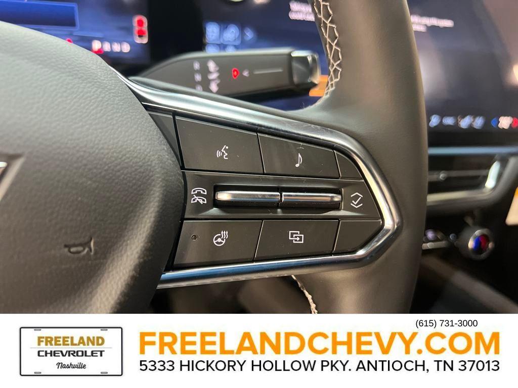 new 2025 Chevrolet Equinox EV car, priced at $43,989
