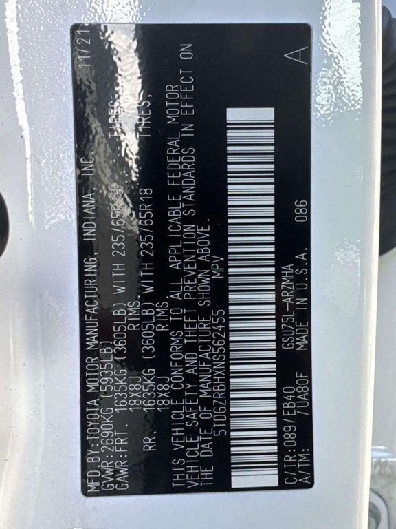 used 2022 Toyota Highlander car, priced at $36,199