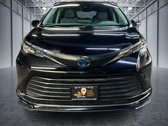 used 2021 Toyota Sienna car, priced at $33,887