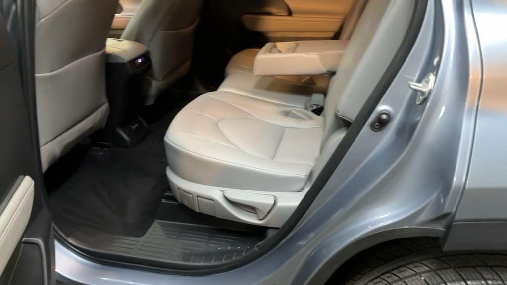 used 2022 Toyota Highlander car, priced at $33,695