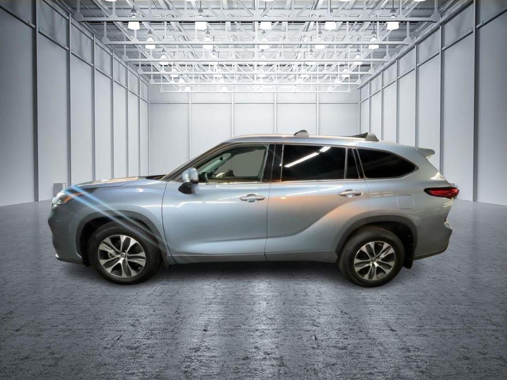 used 2022 Toyota Highlander car, priced at $33,695