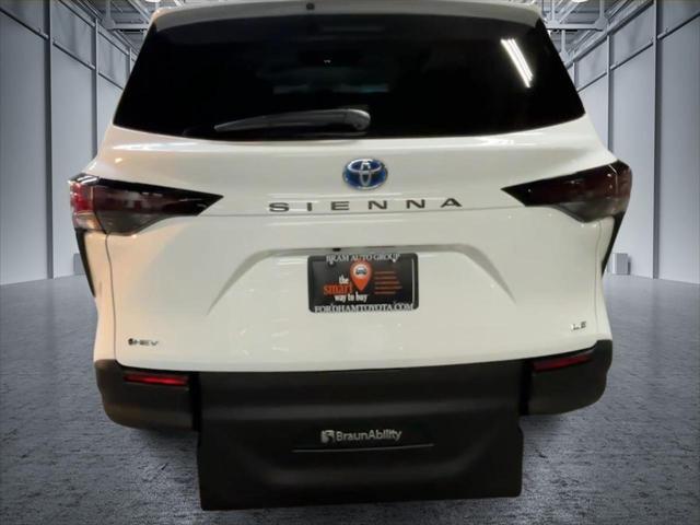 used 2025 Toyota Sienna car, priced at $69,499