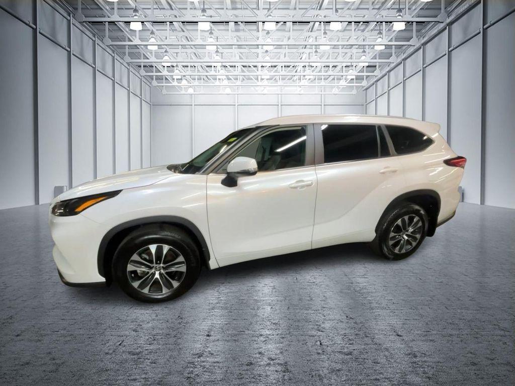 used 2023 Toyota Highlander car, priced at $37,490