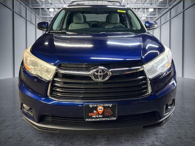 used 2014 Toyota Highlander car, priced at $16,990