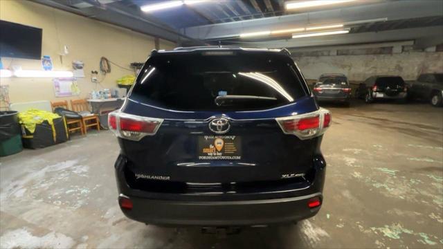 used 2014 Toyota Highlander car, priced at $16,990