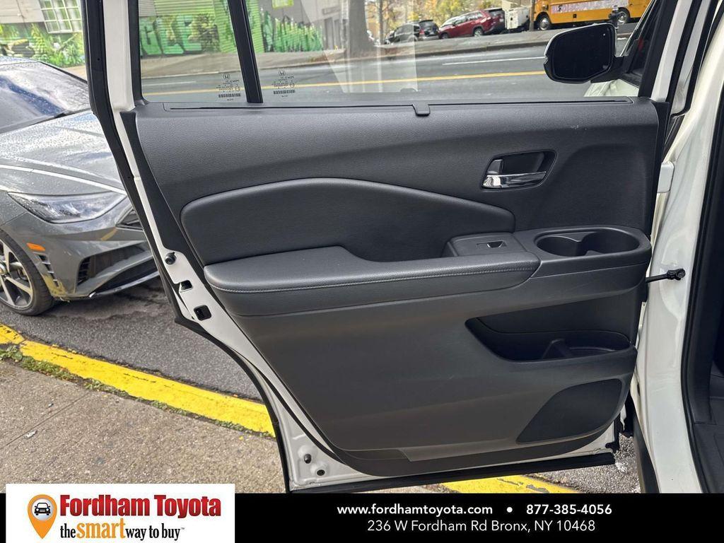 used 2019 Honda Pilot car, priced at $20,999