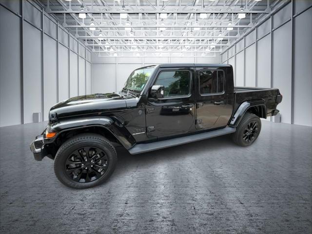 used 2022 Jeep Gladiator car, priced at $33,599