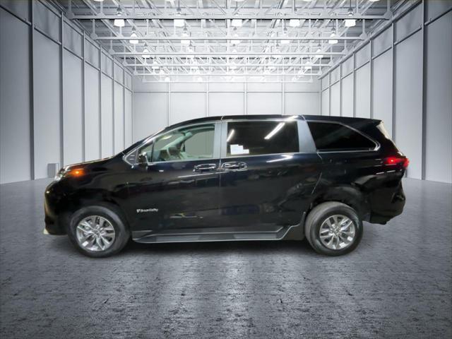 used 2024 Toyota Sienna car, priced at $68,995