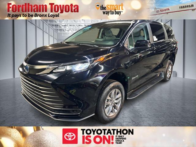 used 2024 Toyota Sienna car, priced at $68,995