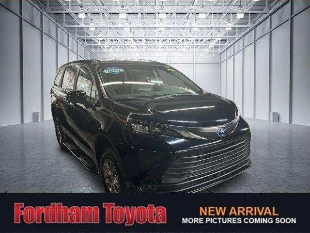 used 2024 Toyota Sienna car, priced at $66,799