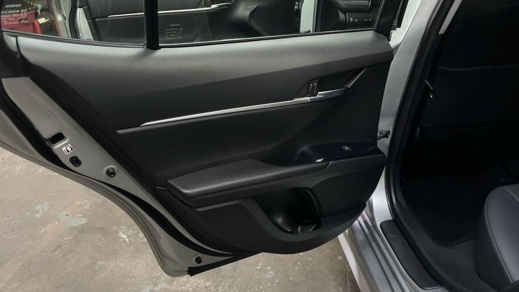 used 2018 Toyota Camry car, priced at $19,395