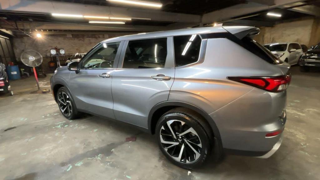used 2023 Mitsubishi Outlander car, priced at $24,990