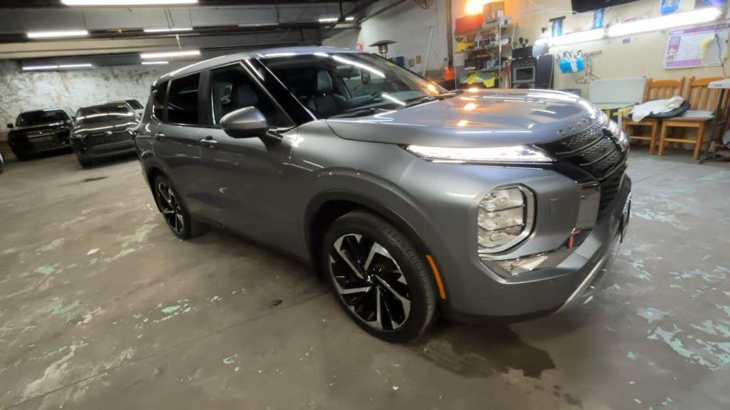 used 2023 Mitsubishi Outlander car, priced at $24,990