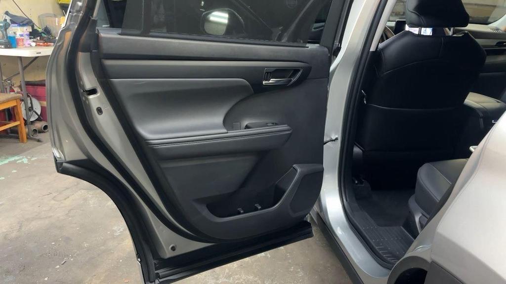 used 2023 Toyota Highlander car, priced at $36,295