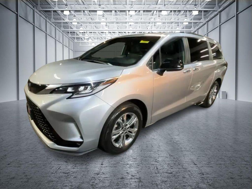 used 2022 Toyota Sienna car, priced at $43,299