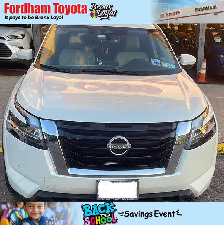 used 2024 Nissan Pathfinder car, priced at $34,290