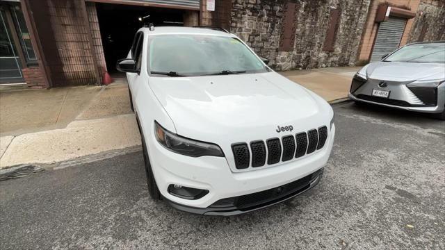 used 2023 Jeep Cherokee car, priced at $22,999