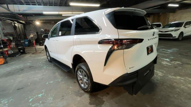 used 2025 Toyota Sienna car, priced at $67,999