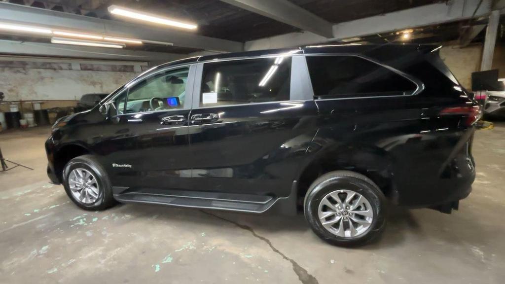 used 2025 Toyota Sienna car, priced at $67,995