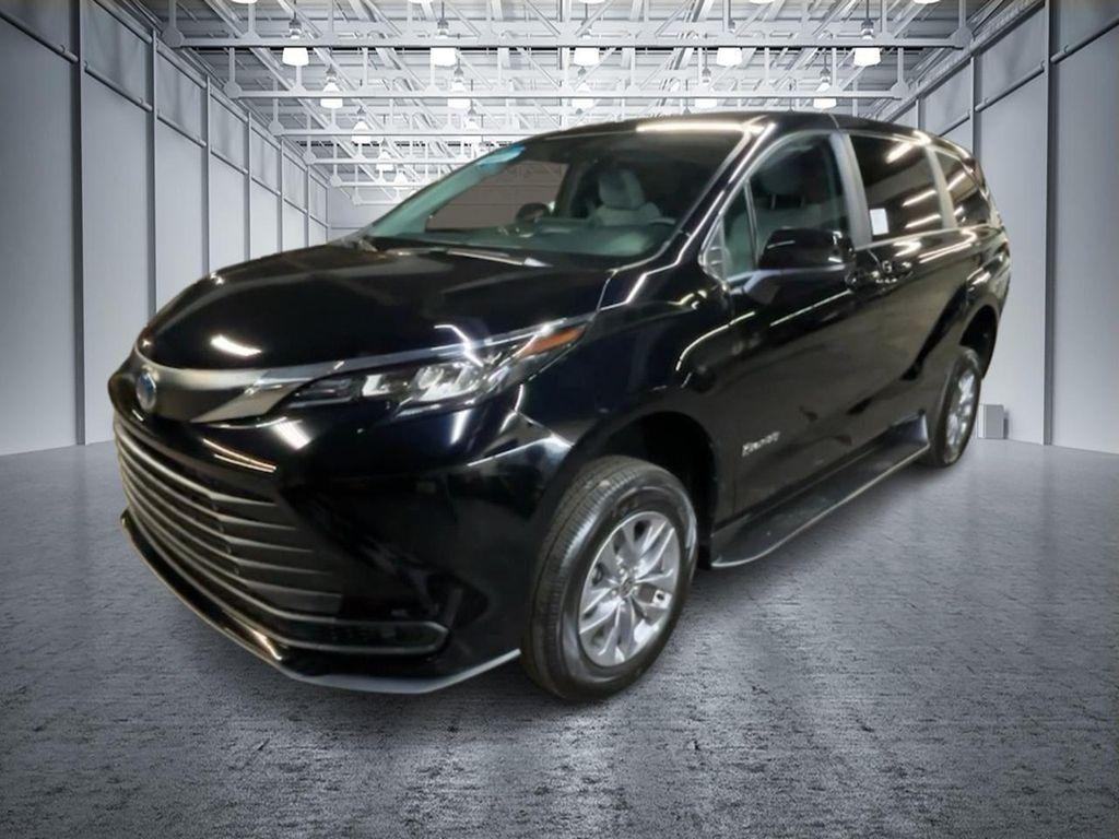 used 2025 Toyota Sienna car, priced at $67,995
