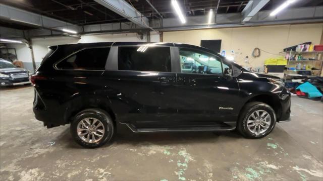 used 2024 Toyota Sienna car, priced at $68,995