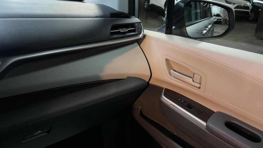 used 2022 Toyota Sienna car, priced at $37,399