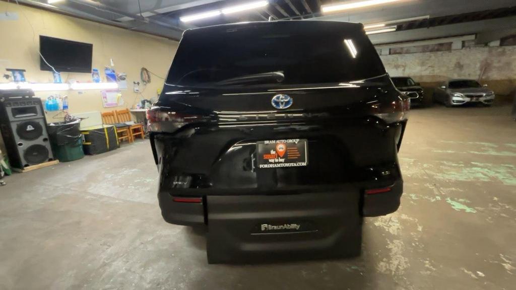 used 2025 Toyota Sienna car, priced at $66,871