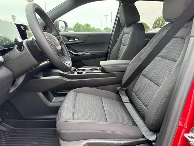 new 2026 Chevrolet Equinox car, priced at $30,585