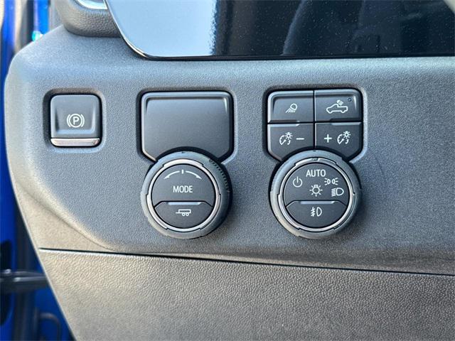 new 2025 Chevrolet Silverado 1500 car, priced at $51,940
