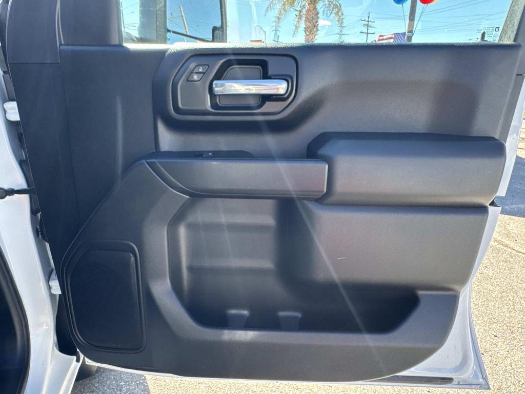 used 2025 Chevrolet Silverado 2500 car, priced at $44,059