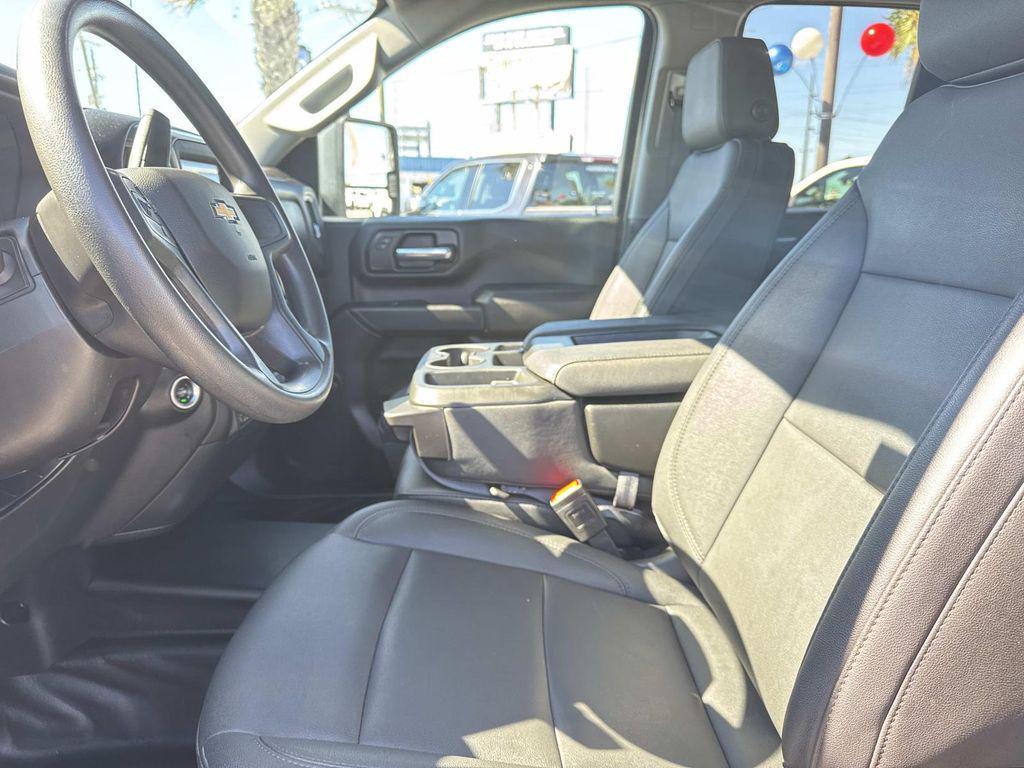 used 2025 Chevrolet Silverado 2500 car, priced at $44,059