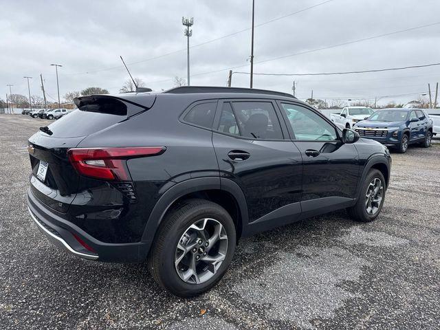 new 2025 Chevrolet Trax car, priced at $25,584