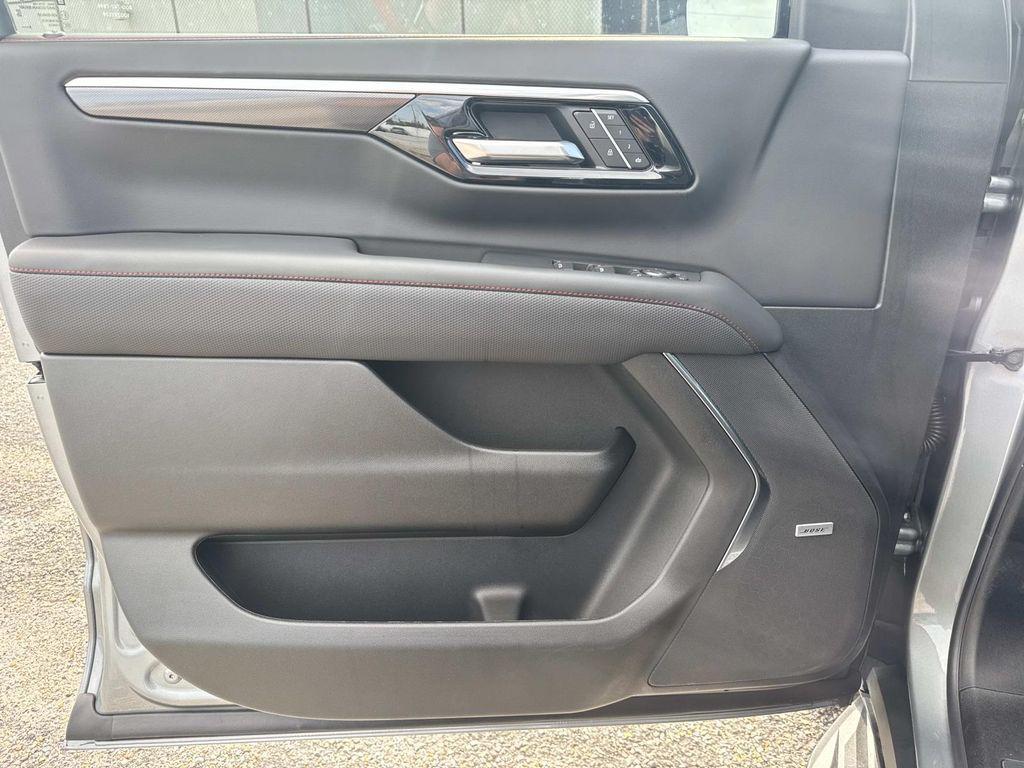 new 2026 Chevrolet Suburban car, priced at $79,340