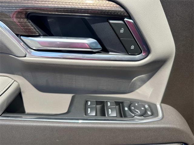 new 2025 Chevrolet Silverado 1500 car, priced at $42,415