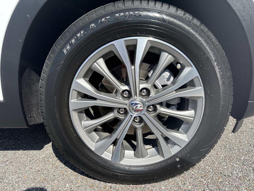 used 2022 Buick Envision car, priced at $23,498