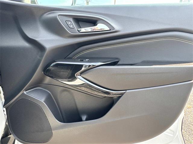 new 2025 Chevrolet Trax car, priced at $23,584